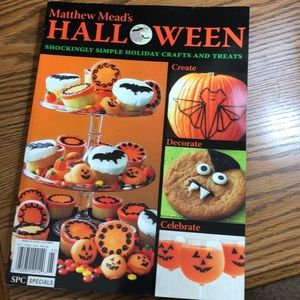 Matthew Mead’s Halloween Holiday Crafts book